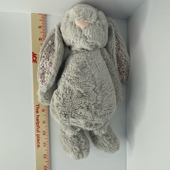 Jellycat London Silver Blossom Bunny Gray Soft Medium 12” HTF Plush - Picture 11 of 16